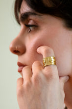 Load image into Gallery viewer, The Little Bird Ring - خاتم العصفورة الصغيرة
