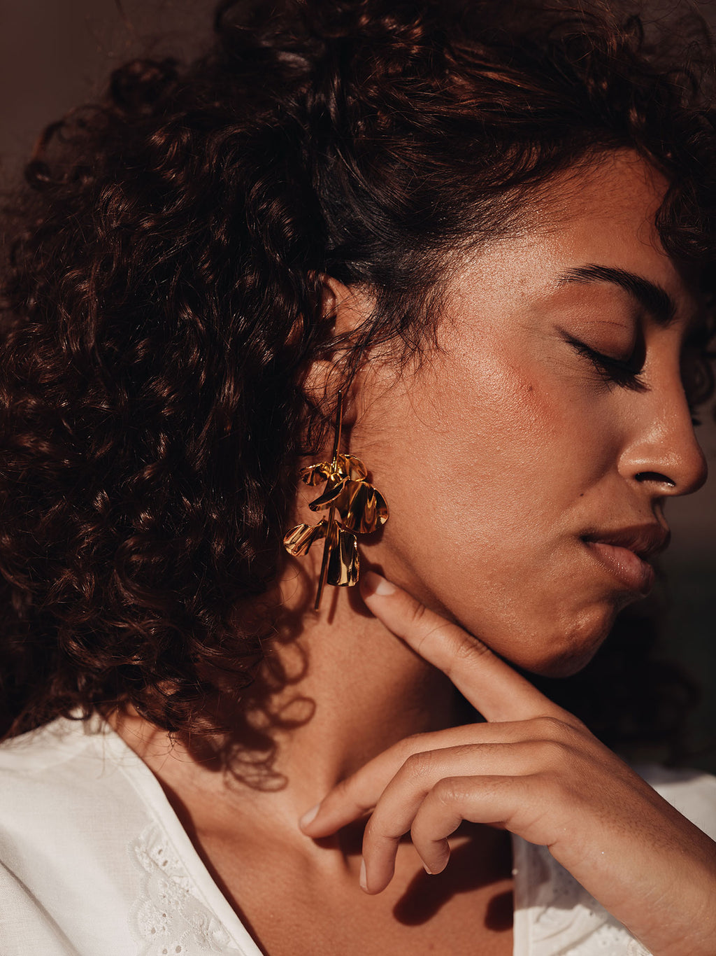 Sawsan (Iris) Leveas - أوراق سوسن