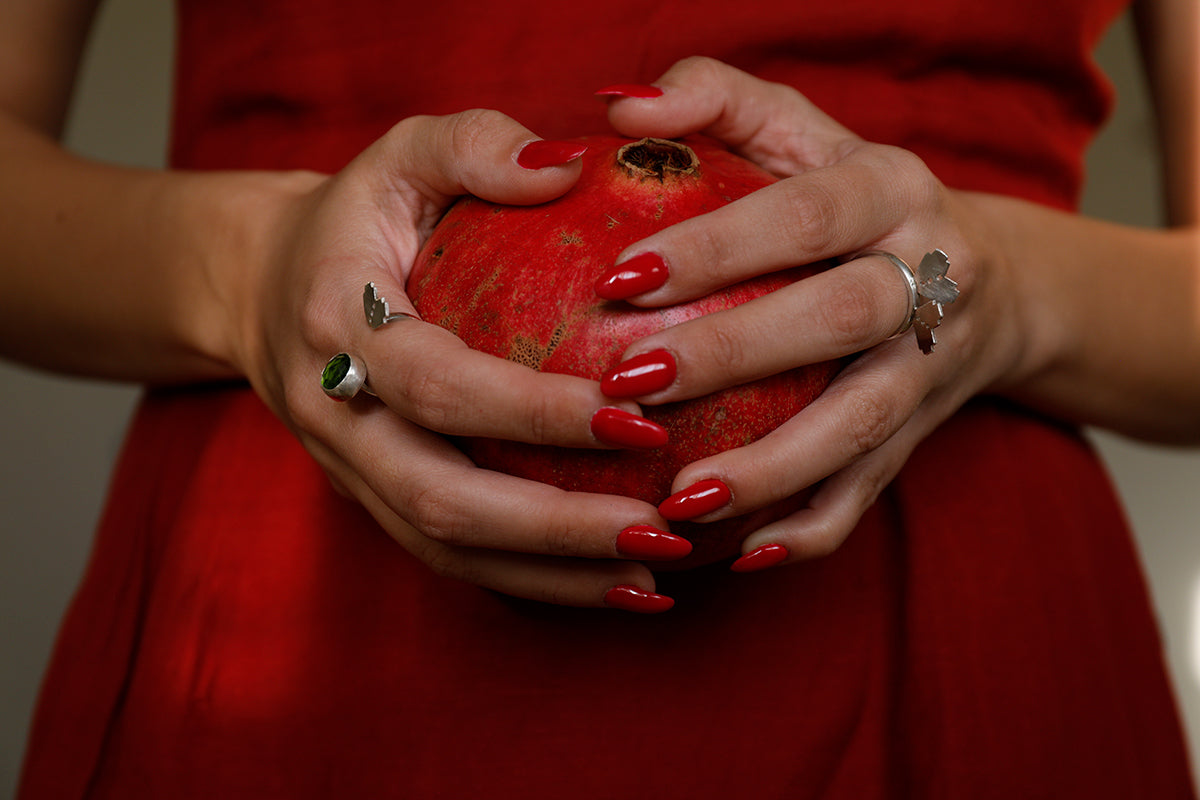 Flower pattern ring- عرق الورد