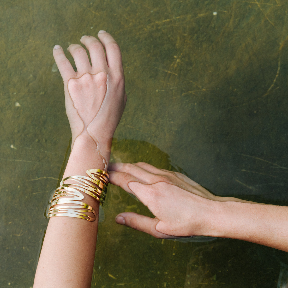Crack Bracelet